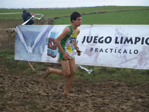 El equipo juvenil masculino y Eva Arribas logran el Campeonato Regional de Campo a Través