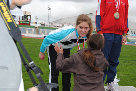 Gran actuación de nuestros pequeños atletas en la final provincial alevín e infantil de pista en Puertollano