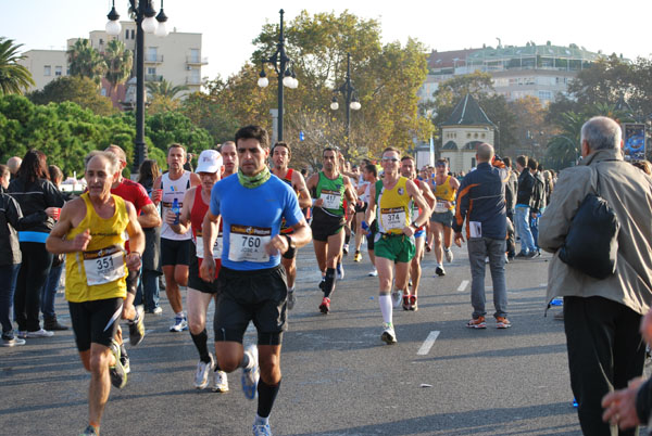 Rosalía Bellón y Joaquín Lozano del C.A. Membrilla consiguen sus metas en la Maratón de Valencia