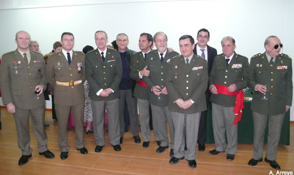 Grau estrena la marcha a Lloret: Homenaje al General, retrato de Luis