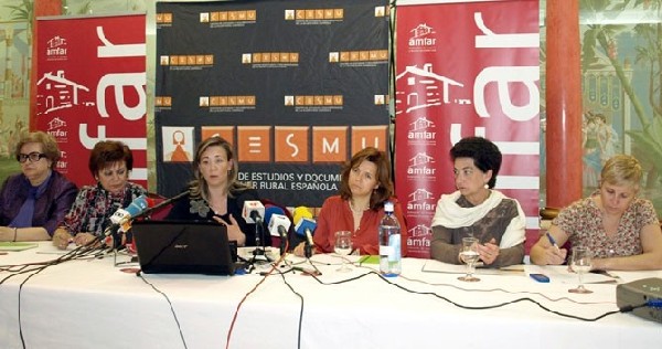 Amfar crea el Centro de Estudios y Documentación de la Mujer Rural Española (CESMU)