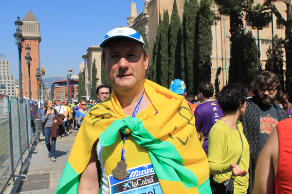 Los  seis representantes del C.A. Membrilla culminan con éxito la multitudinaria Maratón de Barcelona