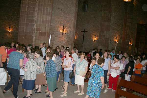 La devoción a San Antonio llenó el templo parroquial el día de su fiesta