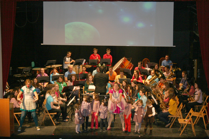 Un viaje musical interplanetario con Estrellita la Galáctica y la Banda Juvenil de Membrilla