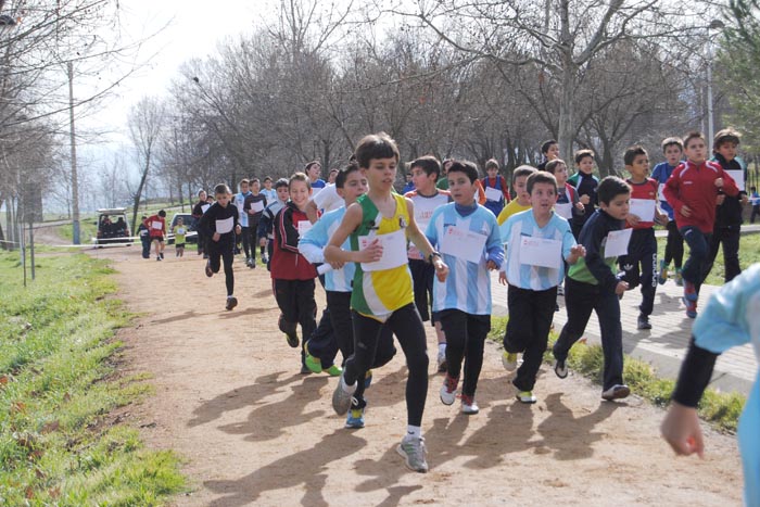 Sigue la racha de buenas actuaciones del C.A. Membrilla esta vez en el Cross del Chorizo