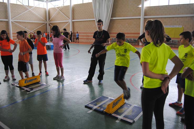 El C.A. Membrilla organiza la II edición de Jugando al Atletismo con los colegios