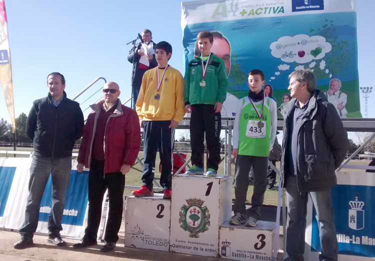 El equipo Infantil masculino del C.A. Membrilla y Carlos Moraleda, Campeones Regionales de Cross