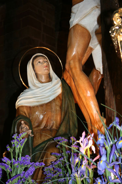 Membrilla se echa a la calle en la noche del Viernes Santo para vivir un esperado Santo Entierro