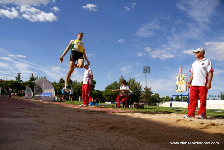 El C.A. Membrilla roza el podio en ambas categorías en el Campeonato regional de clubes absoluto