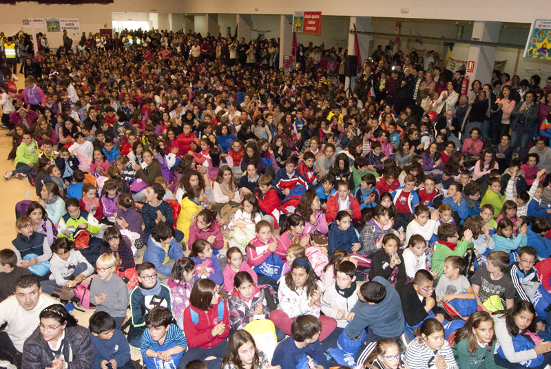 Medio centenar de niños de Membrilla se suman a las 2000 oraciones por la misión 