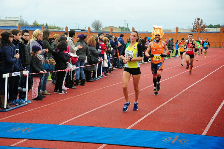 Los populares del C.A. Membrilla  finalizan con éxito el Circuito de Carreras Populares de C. Real  2014 con los 10 km de Daimiel 