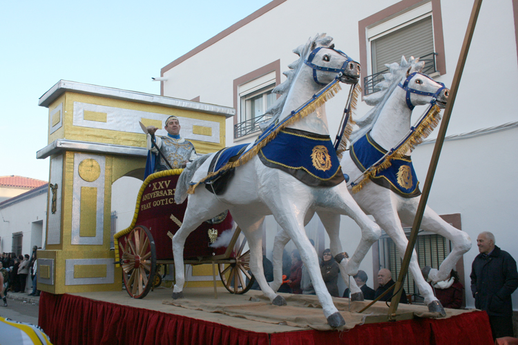 El Biberón y Fray Gotica consiguen los principales premios del Carnaval 2015