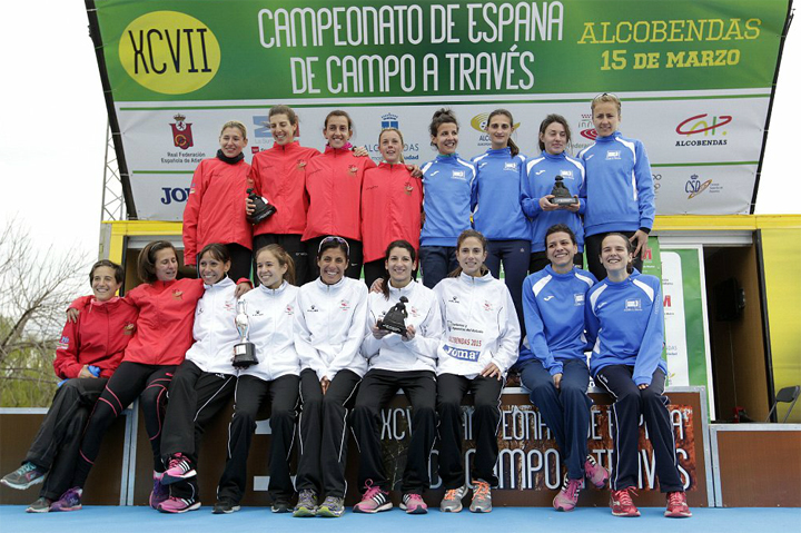 Ismael Quiñones y María José Cano suben al podio del Campeonato de España de Cross