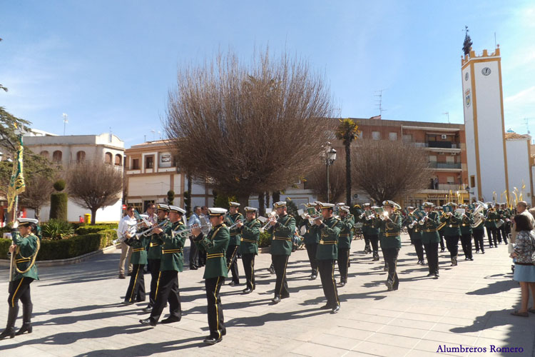 La borriquilla protagoniza la Procesión de las Palmas del Domingo de Ramos en Membrilla