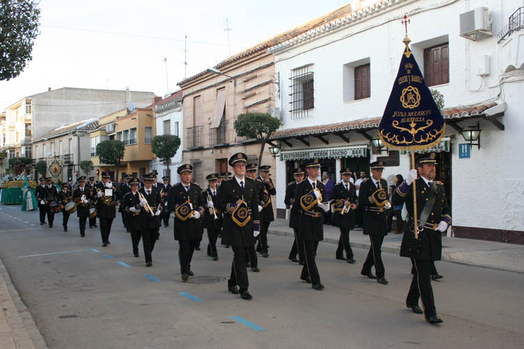 La Banda de Cornetas y Tambores Jesús Nazareno participa por segundo año en la Procesión de la Pasión de Cristo en Manzanares