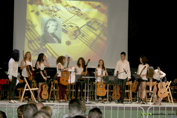 Los alumnos de la Escuela de Música despiden el curso CLÁSICOS, PERO POPULARES 