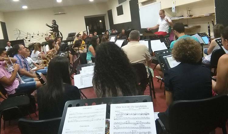 La Asociación Musical Maestro Emilio Cano nos invita a su Ensayo de Puertas Abiertas