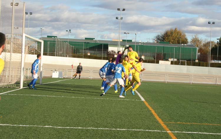 El Membrilla asciende en la tabla tras encadenar su tercera victoria consecutiva frente al Almodóvar