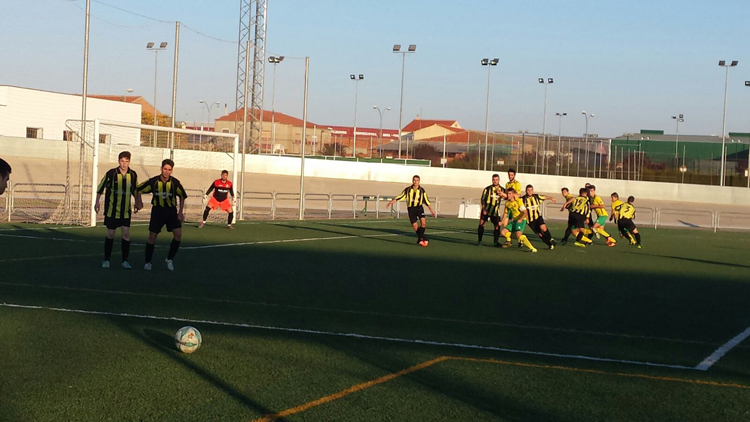 Gran fin de semana para el fútbol local con sendas victorias en casa de los dos equipos del Membrilla C.F.