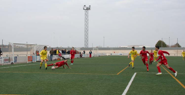 Empate al límite del Membrilla C.F. frente al líder y derrota de los juveniles en Manzanares