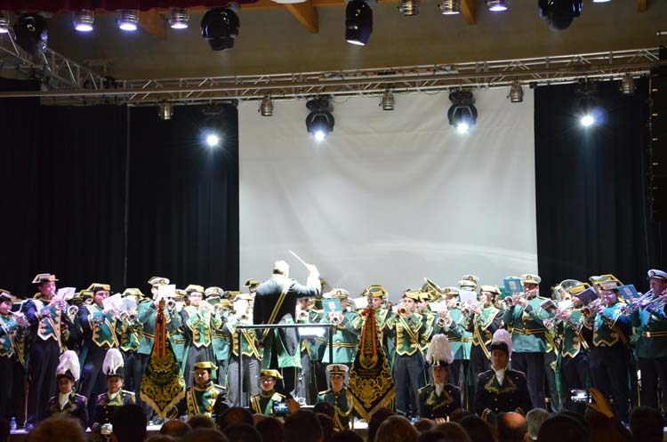 Las agrupaciones Santa Verónica de Membrilla y Nuestro Padre Jesús Redentor del Moral hermanadas en la música cofrade