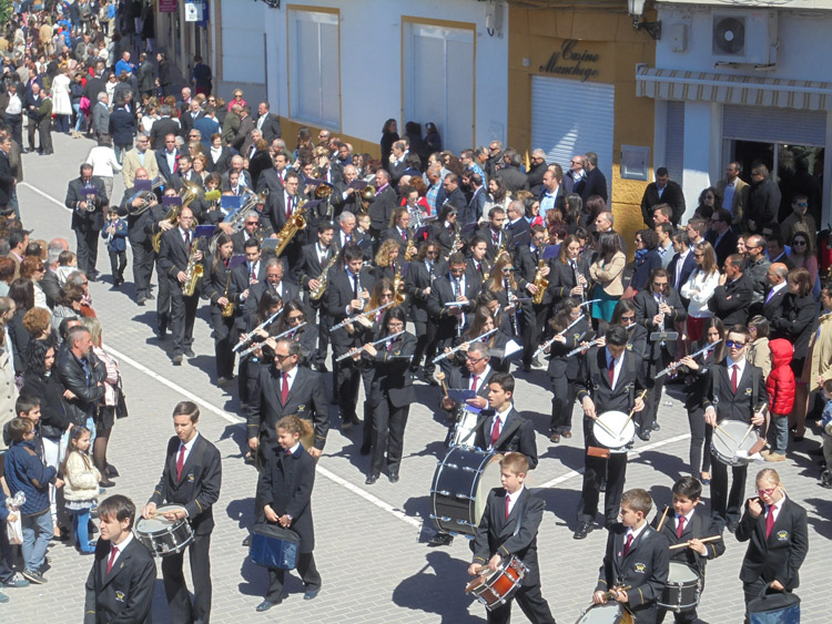 El Resucitado y la Virgen de la Esperanza protagonizan el Domingo de Resurrección