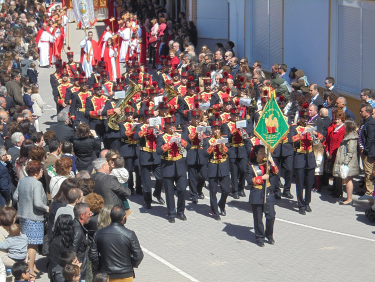 El Resucitado y la Virgen de la Esperanza protagonizan el Domingo de Resurrección