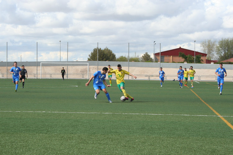 El larguero se alía contra el Membrilla Juvenil en su derrota frente al Manzanares