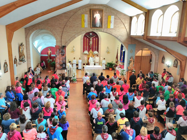 Parroquia de Santiago el Mayor de Membrilla: 270 peregrinos de la Misericordia caminan hasta Valdepeñas