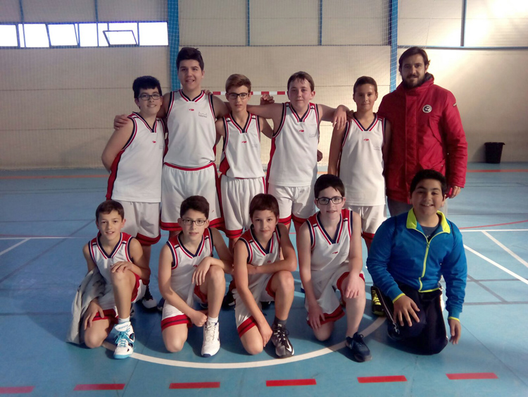         Los equipos de baloncesto de Membrilla finalizan la competición