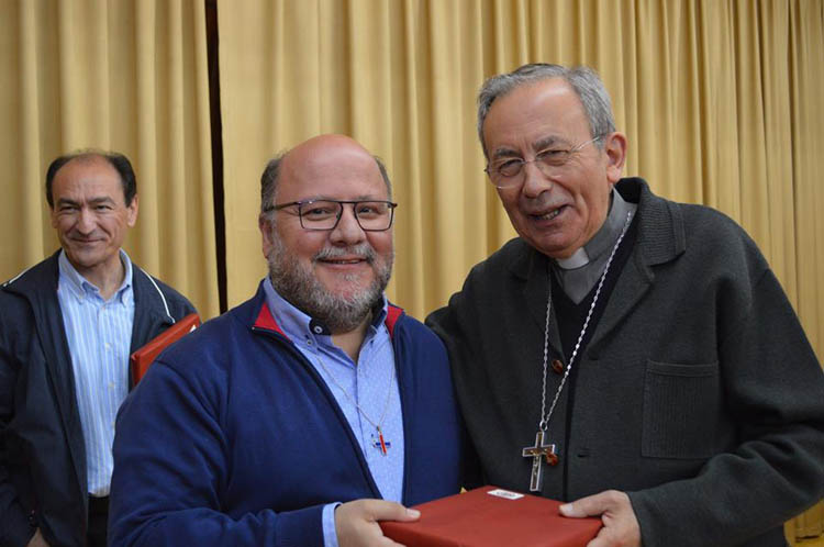 los sacerdotes que este año hacen 25 y 50 años de presbiterado, recibieron un homenaje por parte de sus compañeros