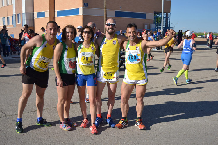 Gran grupo de atletas del C.A. Membrilla el que nos representó en la Carrera Popular de Manzanares