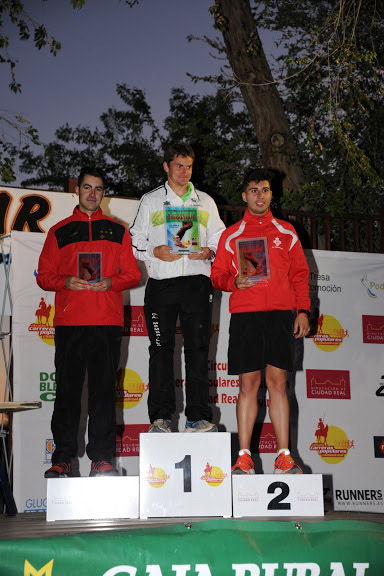 Gran grupo de atletas del C.A. Membrilla el que nos representó en la Carrera Popular de Manzanares