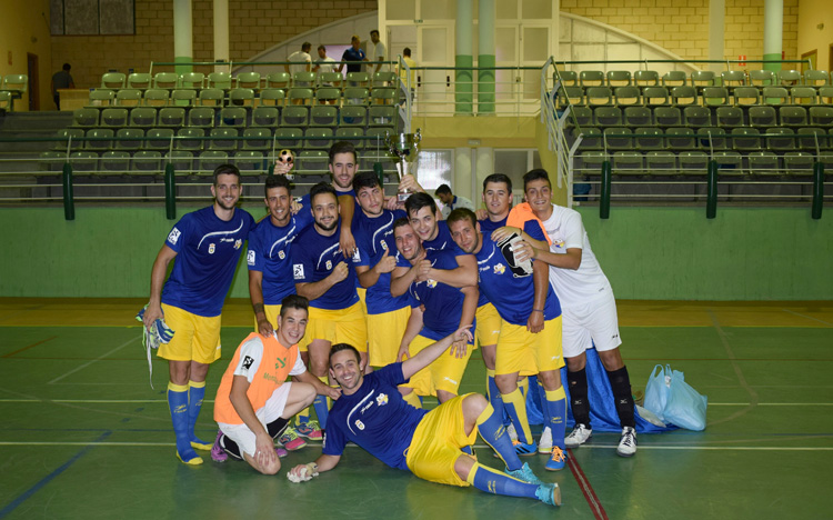 Gran estreno del Membrilla Fútbol Sala conquistando el Trofeo Ferimel