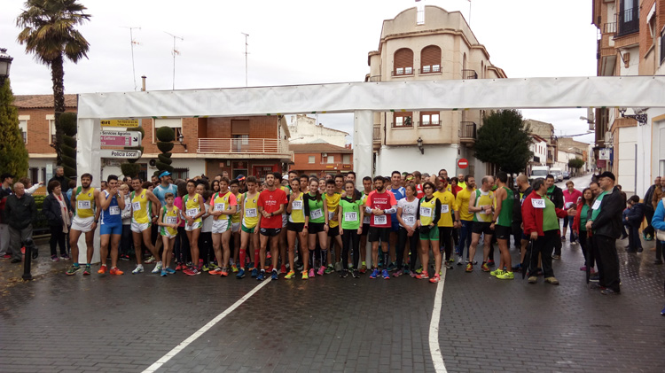 Buena respuesta ciudadana a la I Carrera marcha contra la violencia de género