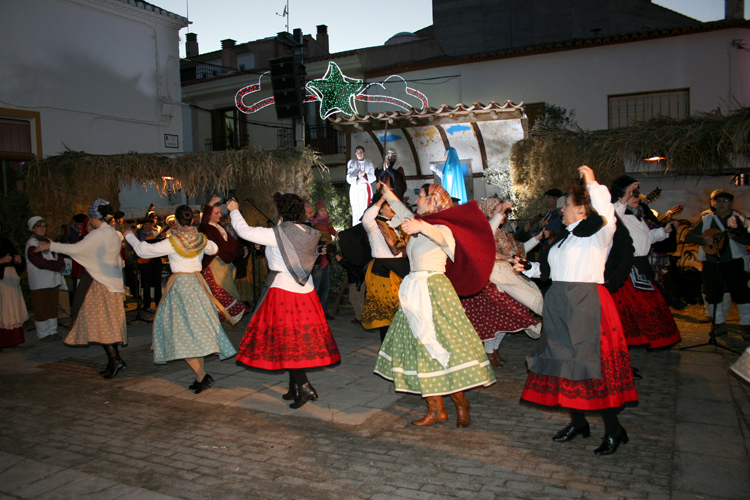 Membrilla aplaude el Belén Viviente creado por Manuel Díaz para la festividad de los Reyes Magos