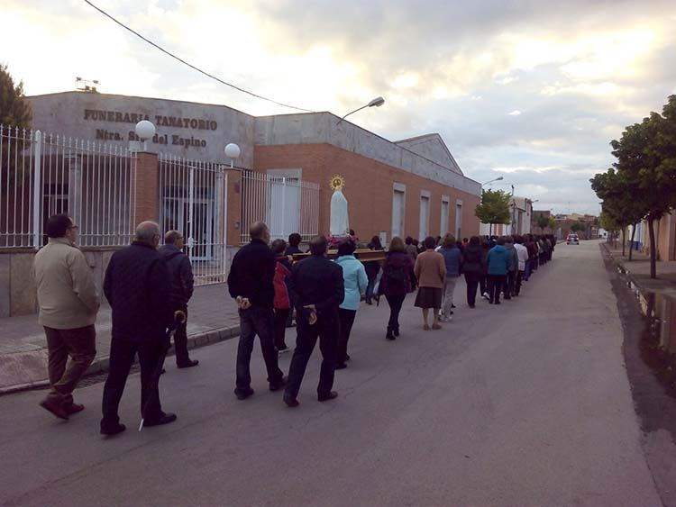 Membrilla celebra el Centenario de la Virgen de Fátima con un Rosario de la Aurora extraordinario