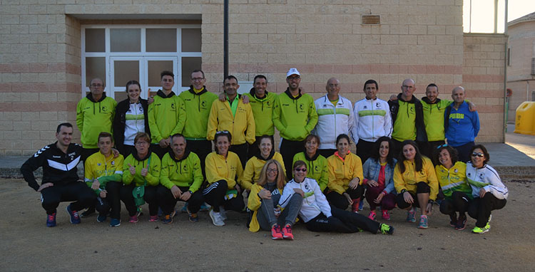 Treinta y cuatro atletas del Club Atletismo Membrilla tomaron parte en los 10k de Socuellamos