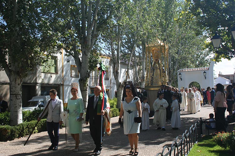 Membrilla celebra el 50 Aniversario de la Coronación de la Virgen del Espino en una mañana para la historia y el sentimiento