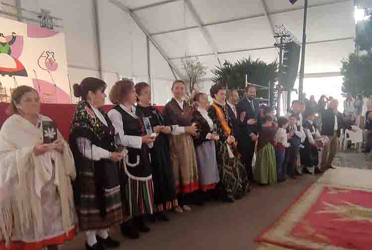 Tercer puesto para Isabel Morales en el Concurso Nacional de Monda de Rosa de Azafrán de Consuegra